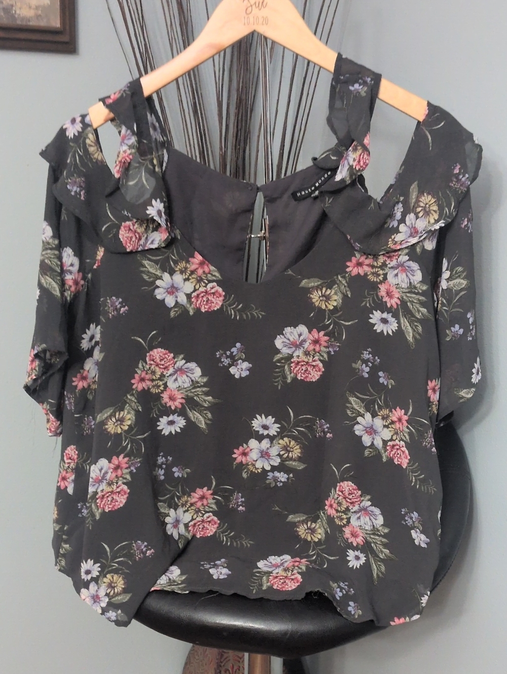 Haute Monde Black Floral Cold-Shoulder Ruffle Top